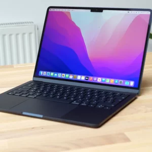 mcbook air 13" M2 space gray 256gb